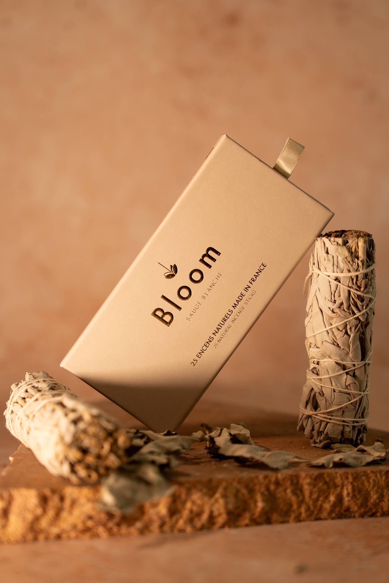 Bloom: Luonnollisia suitsukkeita Pyreneiden juurelta